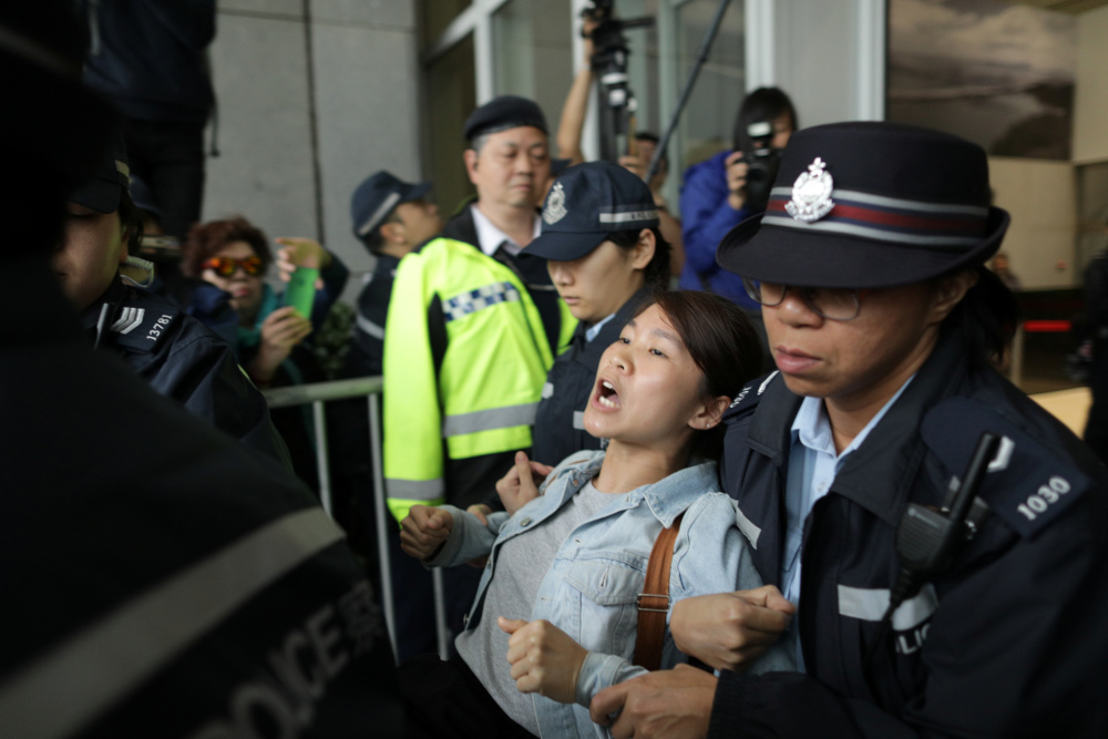 A protester is arrested by police after storming Hong Kong government headquarters over a proposal to extradite fugitives to mainland China, in Hong Kong, China March 15, 2019. u00e2u20acu201d Reuters pic 